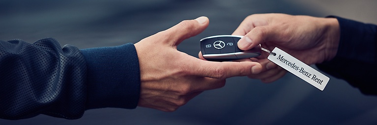 Renting a Mercedes-Benz vehicle: Flexible driving pleasure